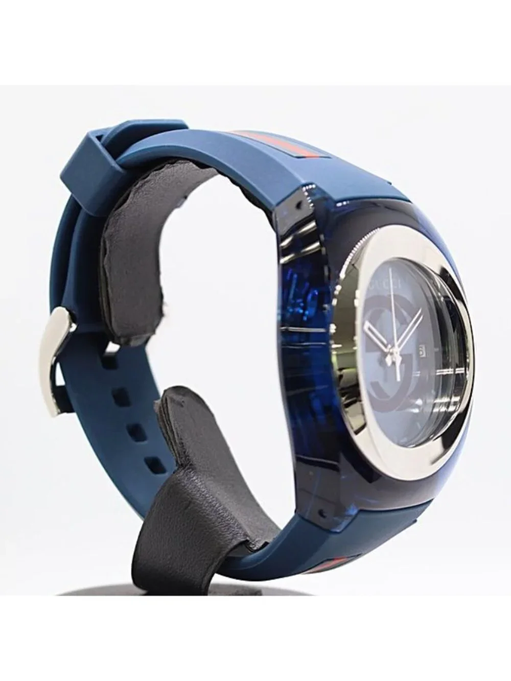 Gucci And Sync 137.1 Quartz Date Blue Dial Watch